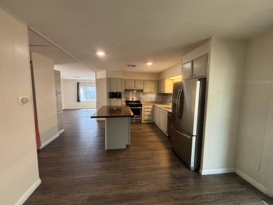 Brand New Listing!      Come check out this newly listed home on Hemet West Mobile Estates in California - for sale on GolfHomes.com, golf home, golf lot