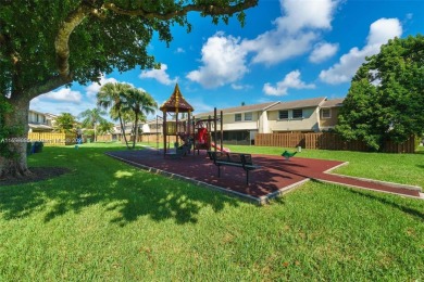 Pembroke Pines Townhouse 
3B 2.5Ba 1 Garage   -Southbridge on Pembroke Lakes Golf Club in Florida - for sale on GolfHomes.com, golf home, golf lot