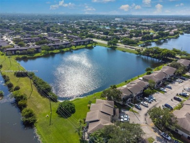 Pembroke Pines Townhouse 
3B 2.5Ba 1 Garage   -Southbridge on Pembroke Lakes Golf Club in Florida - for sale on GolfHomes.com, golf home, golf lot