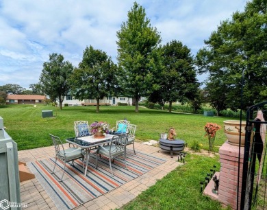 Discover a lifestyle of comfort and tranquility in this on Crestwood Hills Golf Course in Iowa - for sale on GolfHomes.com, golf home, golf lot