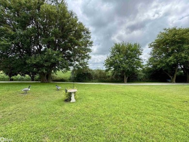 Discover a lifestyle of comfort and tranquility in this on Crestwood Hills Golf Course in Iowa - for sale on GolfHomes.com, golf home, golf lot