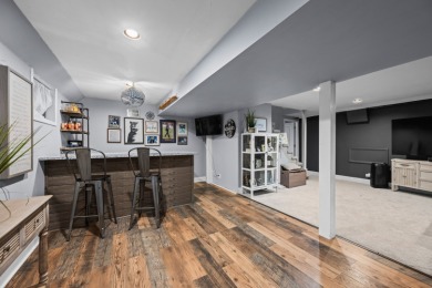 Welcome to Old Williamsburg!  This fully remodeled 4-bedroom, 2 on Bartlett Hills Golf Club in Illinois - for sale on GolfHomes.com, golf home, golf lot