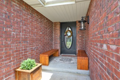 ''Move-in ready'' is an understatement for 209 Northgate in on Windmill Ridge Golf Course in Missouri - for sale on GolfHomes.com, golf home, golf lot