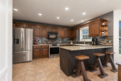 ''Move-in ready'' is an understatement for 209 Northgate in on Windmill Ridge Golf Course in Missouri - for sale on GolfHomes.com, golf home, golf lot