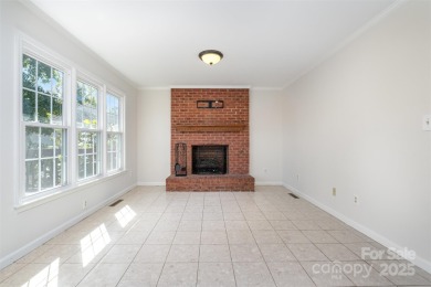$4,000 lender credit (please reach out for details) Welcome to on Corbin Hills Golf Club in North Carolina - for sale on GolfHomes.com, golf home, golf lot