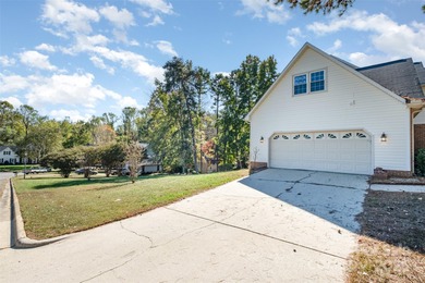 $4,000 lender credit (please reach out for details) Welcome to on Corbin Hills Golf Club in North Carolina - for sale on GolfHomes.com, golf home, golf lot