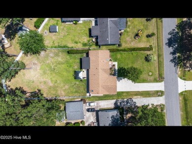 Discover your dream home in the heart of Carolina Shores, NC! on Thistle Golf Club in North Carolina - for sale on GolfHomes.com, golf home, golf lot