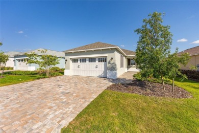 PRICE IMPROVEMENT!!! Stunning Like-New Smart Home in On Top of on On Top of the World Golf Course in Florida - for sale on GolfHomes.com, golf home, golf lot
