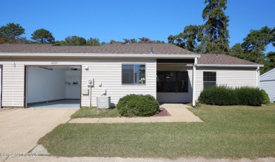 Move right into this newly renovated 2 bedroom, 2 full bath on Leisure Village West Assoc. in New Jersey - for sale on GolfHomes.com, golf home, golf lot