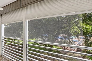 JUST REDUCED! Fully Furnished Lovelyn Unit in on Wynmoor Golf Course in Florida - for sale on GolfHomes.com, golf home, golf lot