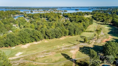 Welcome home to this immaculate ranch ideally situated on the on Westport Golf Club in North Carolina - for sale on GolfHomes.com, golf home, golf lot