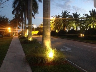 Fully Furnished Lovelyn Unit in Wynmoor-Resort-Style Living at on Wynmoor Golf Course in Florida - for sale on GolfHomes.com, golf home, golf lot