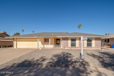 LOOKING FOR A 3 BEDROOM 2 BATH HOME ON THE GOLF COURSE? THIS on Sun City Lakes West and East in Arizona - for sale on GolfHomes.com, golf home, golf lot