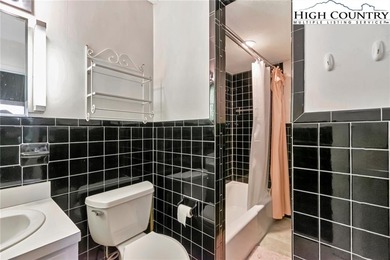 Make sure you check out the best entry for this home - don't be on Beech Mountain Club in North Carolina - for sale on GolfHomes.com, golf home, golf lot