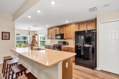 Like-New, PRICED TO SELL! Modern Affordable Low-Maintenance on Arlington Ridge Golf Club in Florida - for sale on GolfHomes.com, golf home, golf lot