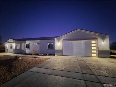 Welcome to this beautifully finished new construction Ranch on Valle Vista Golf Course in Arizona - for sale on GolfHomes.com, golf home, golf lot