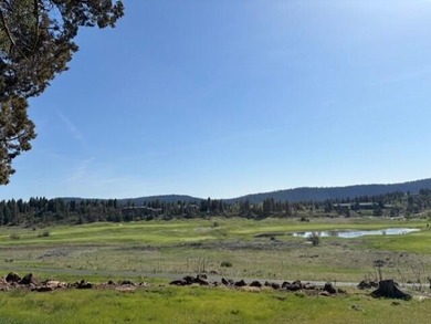 Lot located in the Running Y Resort minutes outside of downtown on Running Y Ranch Resort in Oregon - for sale on GolfHomes.com, golf home, golf lot