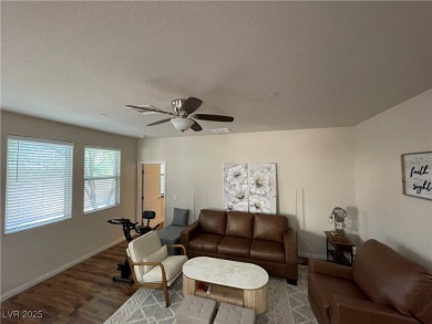 Come HOME to this adorable single-story home nestled in the on Tuscany Golf Club in Nevada - for sale on GolfHomes.com, golf home, golf lot