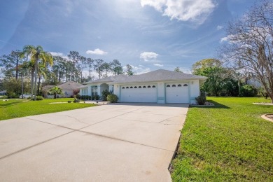 Beautiful 4 bedroom, 2 bath, 3 car garage, salt water pool home on The Grand Club Cypress Course in Florida - for sale on GolfHomes.com, golf home, golf lot