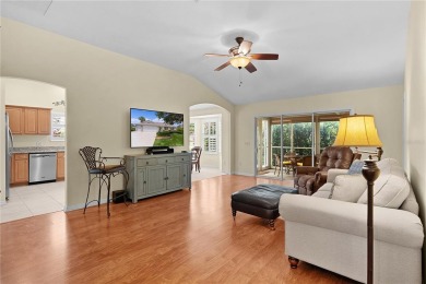 ~CORNER LOT~ ~GC GARAGE~ ~GRANITE COUNTERTOPS~ ~PRIVACY SHRUBS~ on The Links of Spruce Creek in Florida - for sale on GolfHomes.com, golf home, golf lot