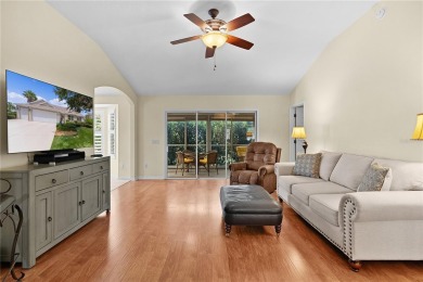 ~CORNER LOT~ ~GC GARAGE~ ~GRANITE COUNTERTOPS~ ~PRIVACY SHRUBS~ on The Links of Spruce Creek in Florida - for sale on GolfHomes.com, golf home, golf lot