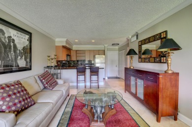 Beautifully updated 1-bedroom, 1-bath condo with direct golf on Seagate Country Club in Florida - for sale on GolfHomes.com, golf home, golf lot