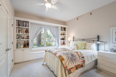 Come see this gracious, spacious one-owner home built by on Aspen Lakes Golf Course in Oregon - for sale on GolfHomes.com, golf home, golf lot