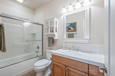 Come see this gracious, spacious one-owner home built by on Aspen Lakes Golf Course in Oregon - for sale on GolfHomes.com, golf home, golf lot