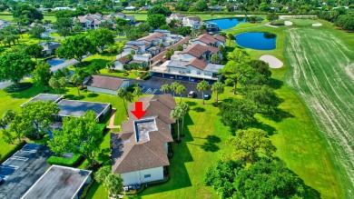 Beautifully updated 1-bedroom, 1-bath condo with direct golf on Seagate Country Club in Florida - for sale on GolfHomes.com, golf home, golf lot