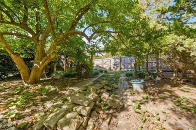 A very special home in desired Fairway! A prominent local on Mission Hills Country Club in Kansas - for sale on GolfHomes.com, golf home, golf lot