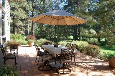 Come see this gracious, spacious one-owner home built by on Aspen Lakes Golf Course in Oregon - for sale on GolfHomes.com, golf home, golf lot