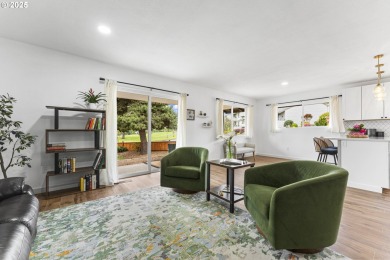 Beautifully Remodeled 2BR/2BA Home with Golf Course Views in 55+ on King City Golf Course in Oregon - for sale on GolfHomes.com, golf home, golf lot