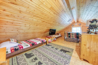 Welcome to this beautifully cared-for 2BR/2BA cabin tucked on Bent Creek Golf Course in Tennessee - for sale on GolfHomes.com, golf home, golf lot