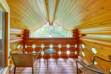 Welcome to this beautifully cared-for 2BR/2BA cabin tucked on Bent Creek Golf Course in Tennessee - for sale on GolfHomes.com, golf home, golf lot