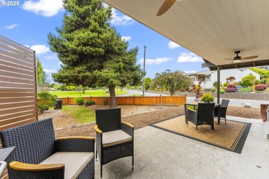 Beautifully Remodeled 2BR/2BA Home with Golf Course Views in 55+ on King City Golf Course in Oregon - for sale on GolfHomes.com, golf home, golf lot