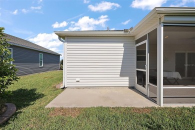IMMACULATE 3/2 TURNKEY Anchor on SPACIOUS CORNER LOT with on Pennbrooke Fairways in Florida - for sale on GolfHomes.com, golf home, golf lot