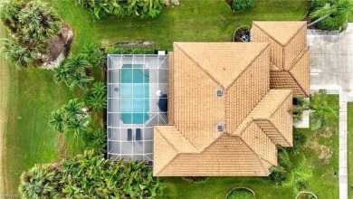 Spacious 5-bedroom plus den and loft, 3-bath, 3-car garage home on Stoneybrook Golf Club in Florida - for sale on GolfHomes.com, golf home, golf lot
