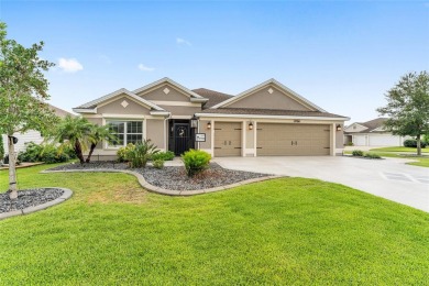 BOND PAID! DESIGNER IRIS MODEL IN THE VILLAGE OF DUNEDIN! on Pennbrooke Fairways in Florida - for sale on GolfHomes.com, golf home, golf lot