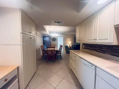 Beautiful 2 bedroom, 2 bath, 1st floor, furnished condo Split on Ocean Village Golf Course in Florida - for sale on GolfHomes.com, golf home, golf lot