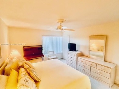 Beautiful 2 bedroom, 2 bath, 1st floor, furnished condo Split on Ocean Village Golf Course in Florida - for sale on GolfHomes.com, golf home, golf lot