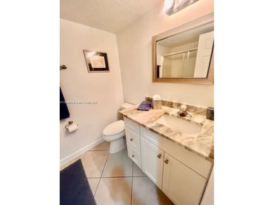Beautiful 2 bedroom, 2 bath, 1st floor, furnished condo Split on Ocean Village Golf Course in Florida - for sale on GolfHomes.com, golf home, golf lot