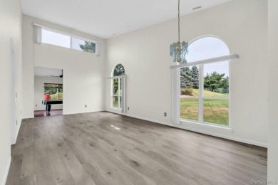 Beautifully updated 2-bedroom, 2-bath end unit located in the on Birchwood at Spring Lake in New York - for sale on GolfHomes.com, golf home, golf lot