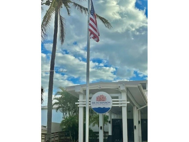 Beautiful 2 bedroom, 2 bath, 1st floor, furnished condo Split on Ocean Village Golf Course in Florida - for sale on GolfHomes.com, golf home, golf lot