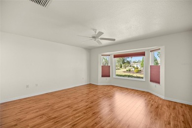 Beautiful and Well-maintained 3 bedroom, 2 bath Nantucket floor on Eagle Ridge At Spruce Creek Country Club in Florida - for sale on GolfHomes.com, golf home, golf lot