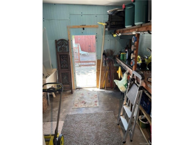 Under contract-accepting backup offers. Welcome to your fully on Brookridge Country Club in Florida - for sale on GolfHomes.com, golf home, golf lot