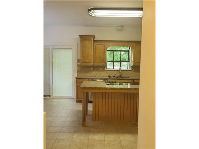 Three bedrooms upstairs, including two and a half bathrooms. The on Red Wing Lake Golf Course in Virginia - for sale on GolfHomes.com, golf home, golf lot