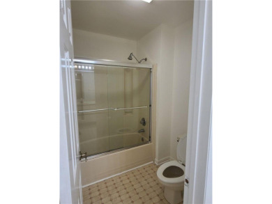 Three bedrooms upstairs, including two and a half bathrooms. The on Red Wing Lake Golf Course in Virginia - for sale on GolfHomes.com, golf home, golf lot
