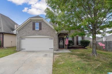 Welcome to your dream home! This stunning 3-bedroom, 2-bathroom on Timberline Golf Club in Alabama - for sale on GolfHomes.com, golf home, golf lot