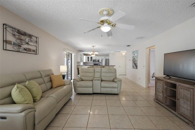 WONDERFUL, TURNKEY, BLOCK and STUCCO 2/2 Woodlawn Courtyard on The Links of Spruce Creek in Florida - for sale on GolfHomes.com, golf home, golf lot