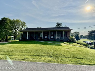 188 HUNTSMAN Lane on Clinchview Golf and Country Club in Tennessee - for sale on GolfHomes.com, golf home, golf lot